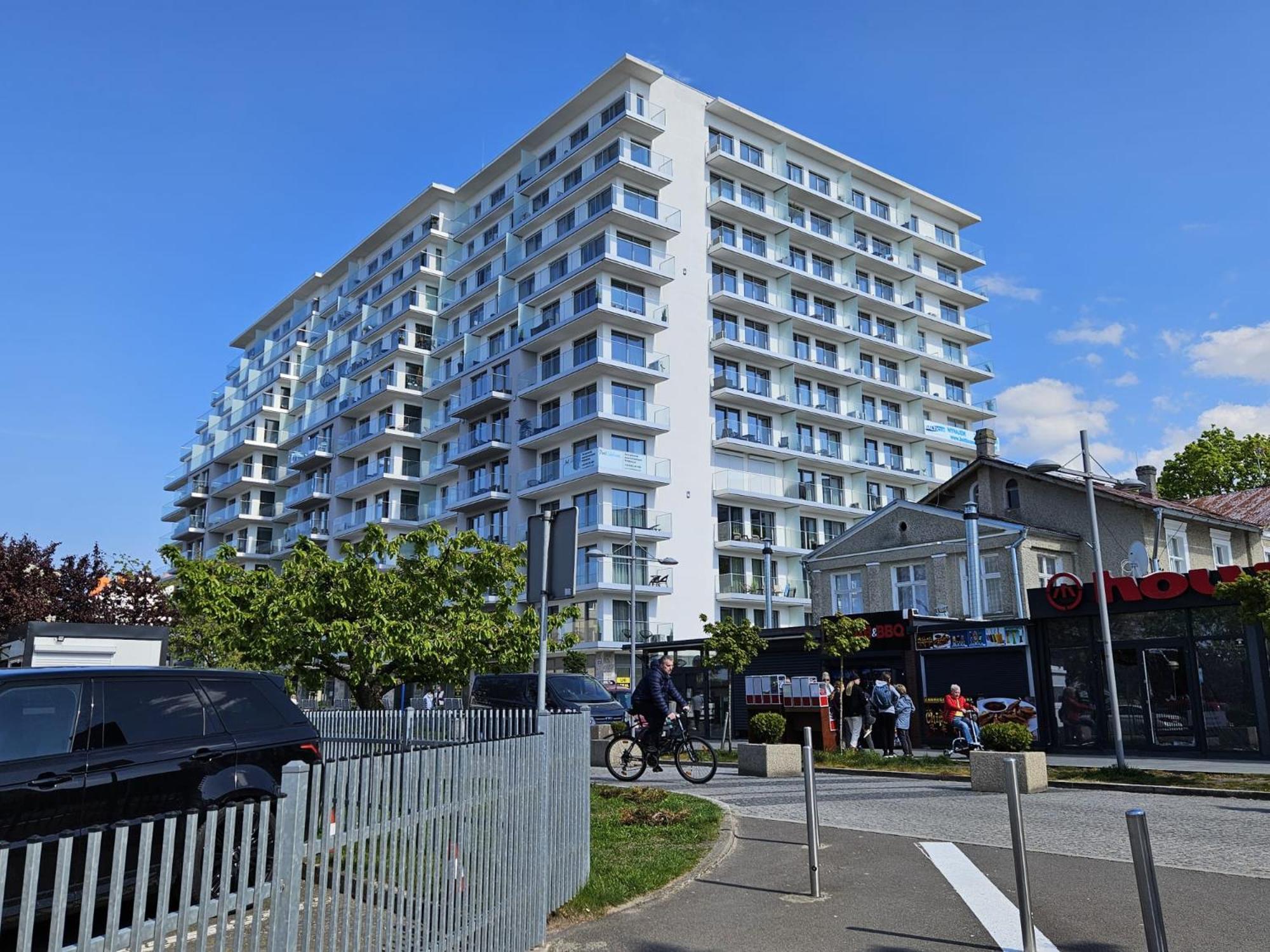 Apartament Capri เมียนซิดดรอแย ภายนอก รูปภาพ